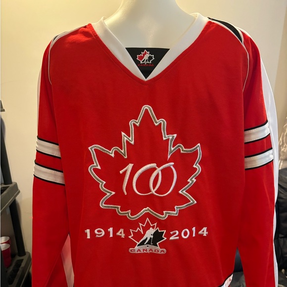 100 Anniversary Team Canada Jersey - Picture 1 of 3